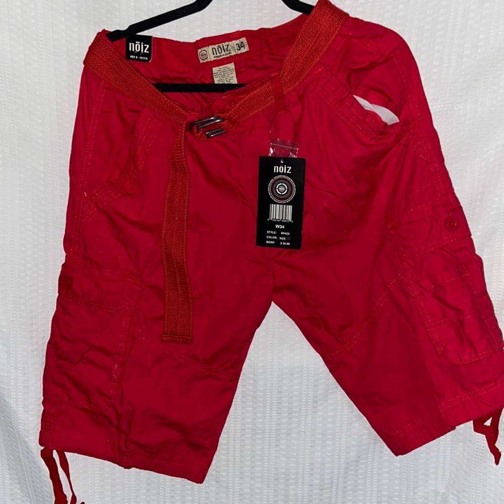 NOIZ Red cargo shorts Size 34. BRAND NEW TAGS STILL ON!!